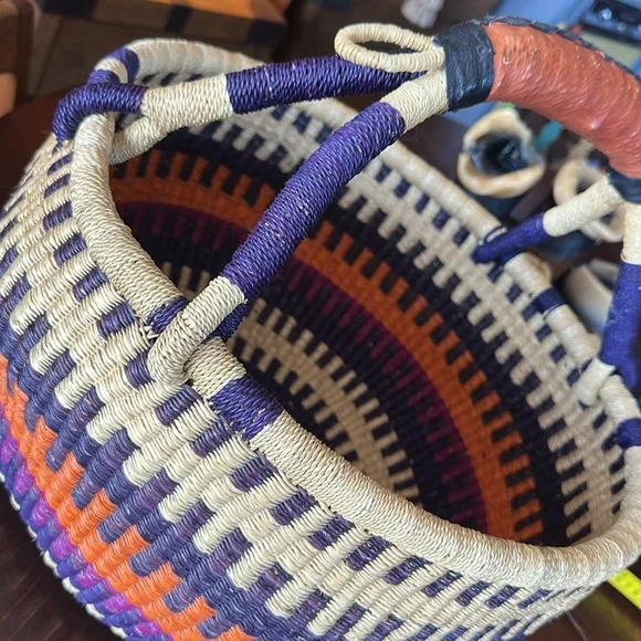 African Bolga basket. Ethnic, tribal, eclectic, unique, hippie, boho home vibes - Picture 8 of 16